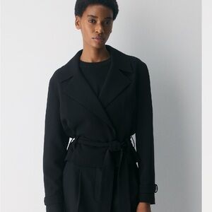 Aritzia Postage Trench Coat - Sway Crepe Cropped crepe trench coat Black Small